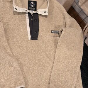Columbia Beige Fleece Pullover